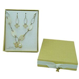 NEW Genuine Mother Of Pearl Earring & Necklace 2 Piece Set with Box Gold Tone